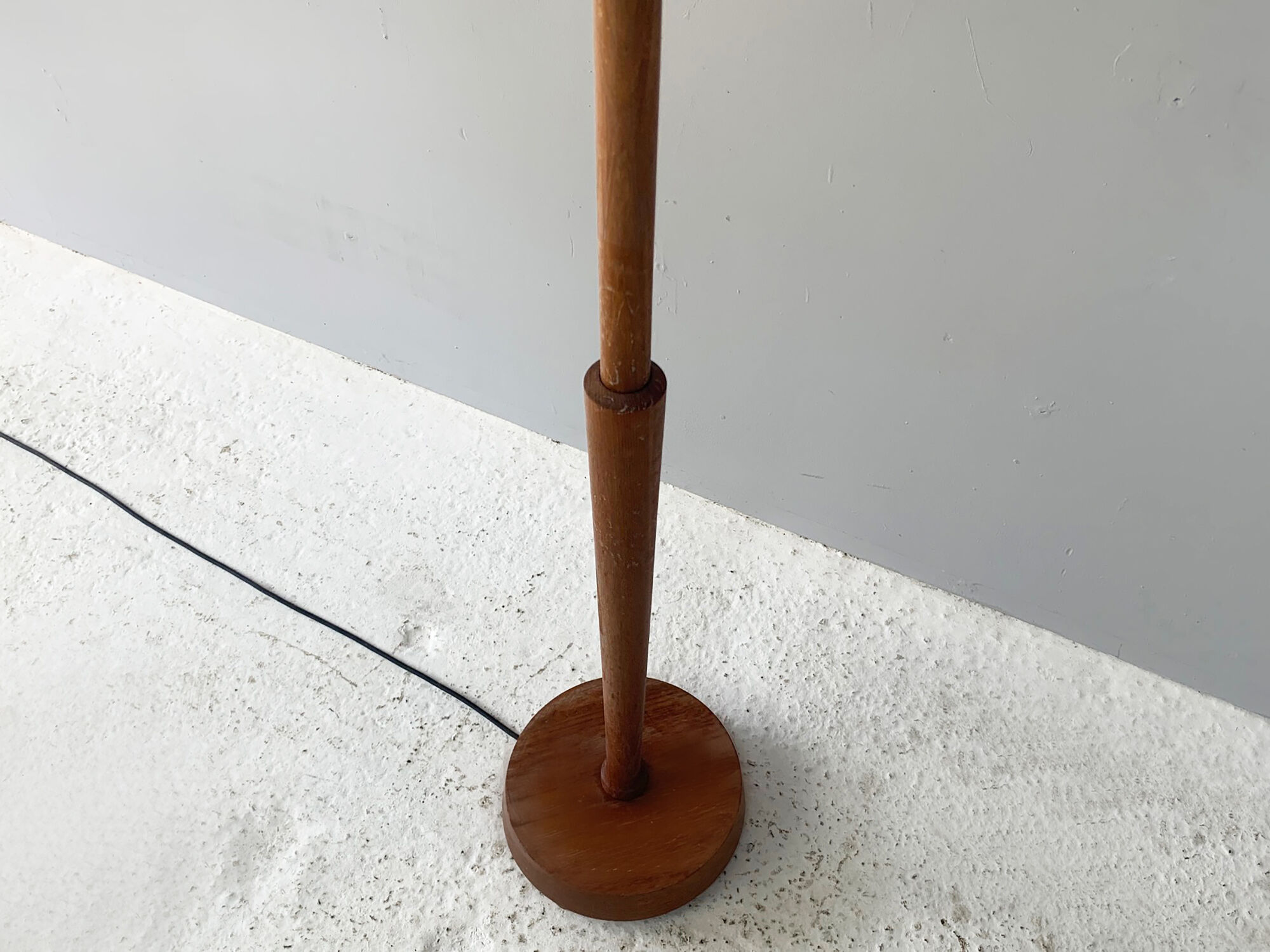 Vintage retro teak floor standard lamp / large fringed floral shade