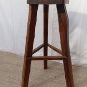 Tabouret de bar en orme esprit Olavi Hanninen