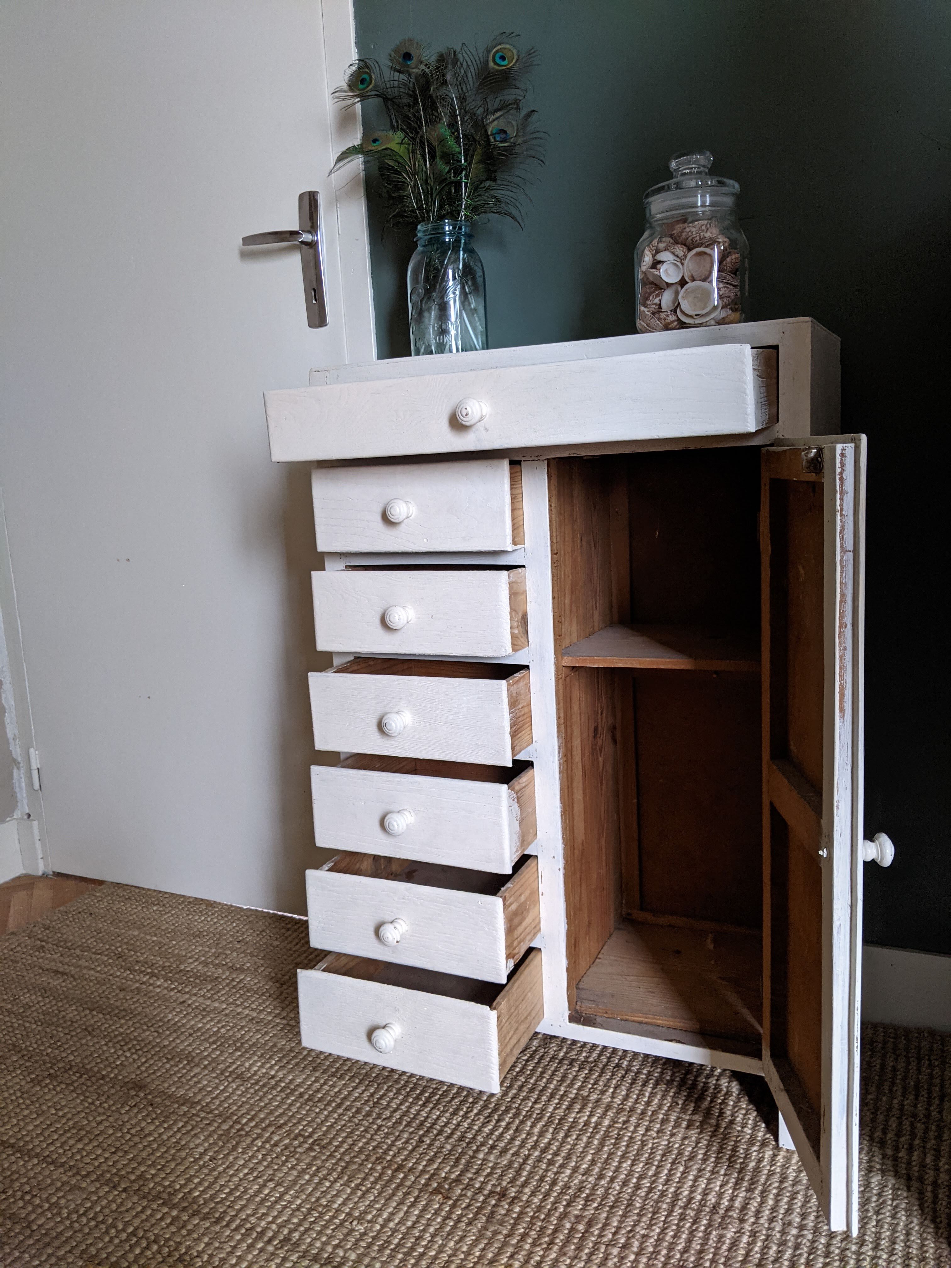 Sideboard of Parisian style in wood