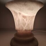 Lampe de table en marbre. Espagne, années 1970.