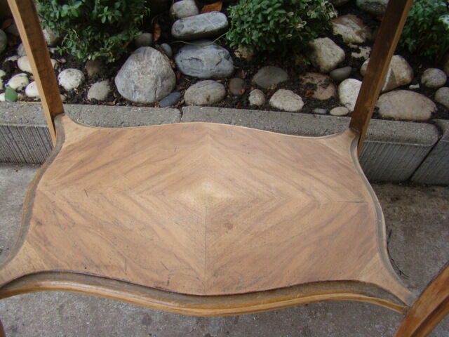 Old art deco sellette