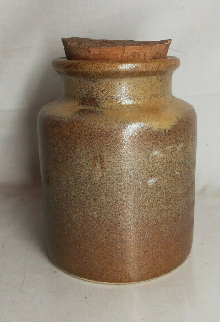 Sandstone pot