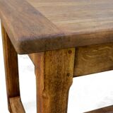 Farm table set and its 2 benches