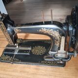 Old sewing machine H. Vigneron