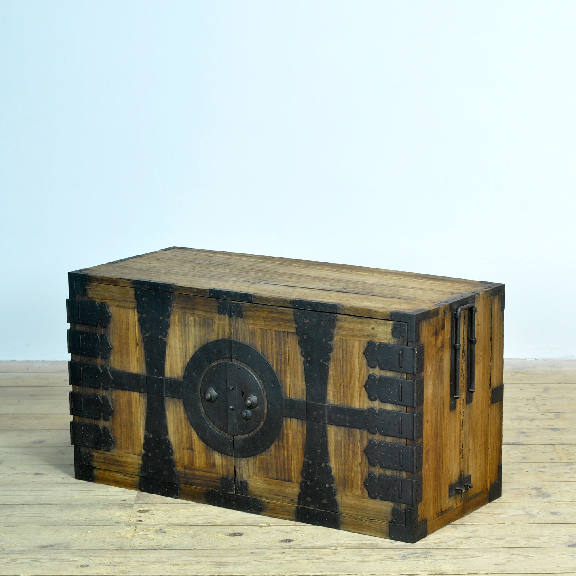 Japanese Meiji-period Choba Tansu chest with hand-forged iron fittings, circa 1880