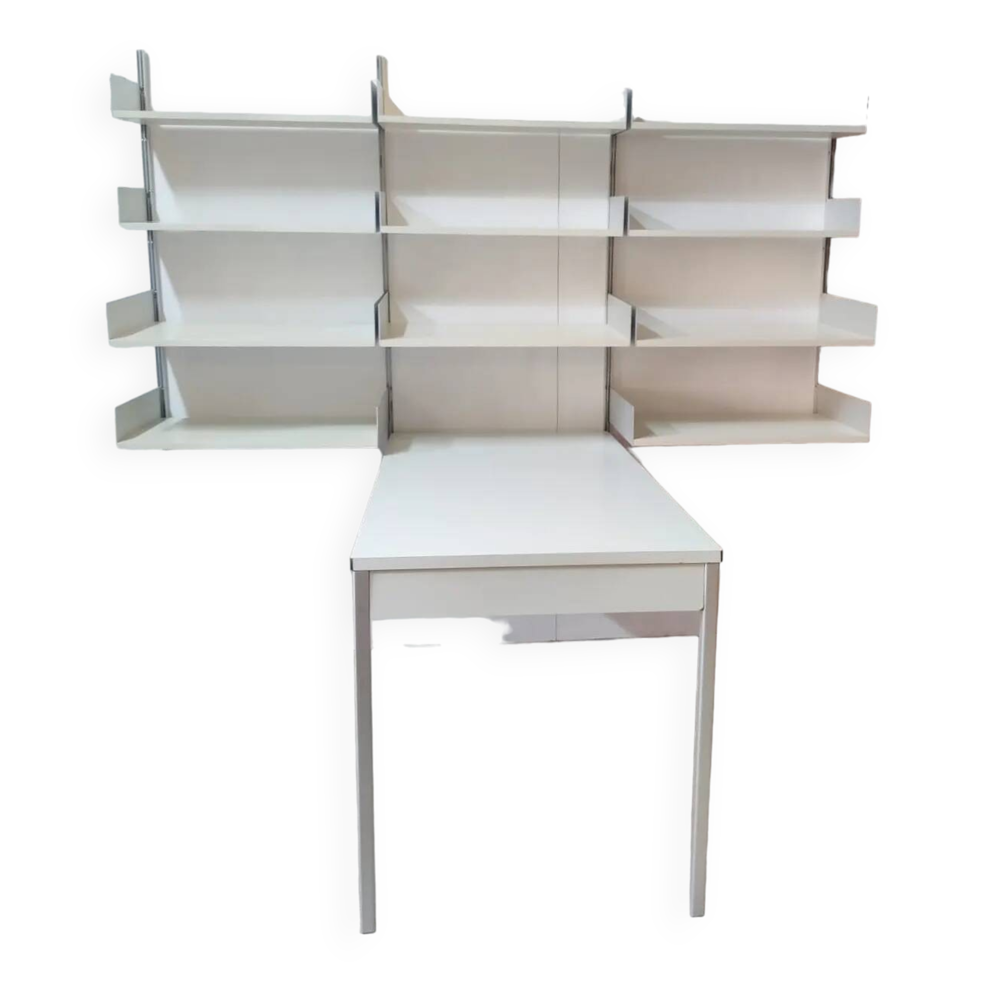 Wall shelf with desk by Dieter Rams for Vitsoe