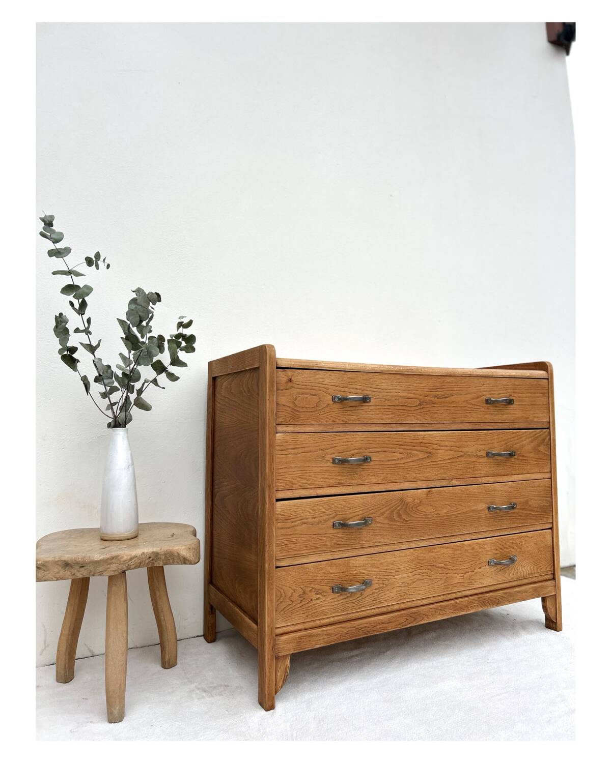 Commode vintage
