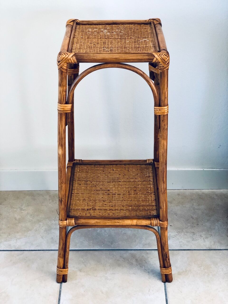 2-Level rattan harness