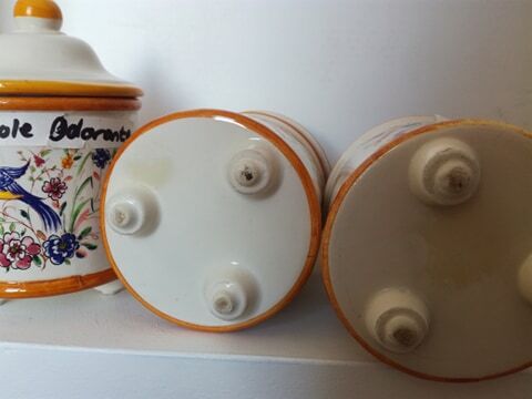 3 vintage spice jars