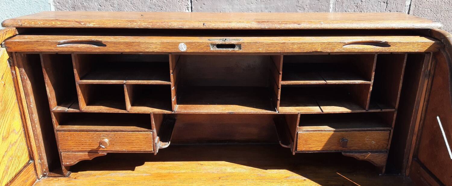 American "Roll Top" desk in oak.