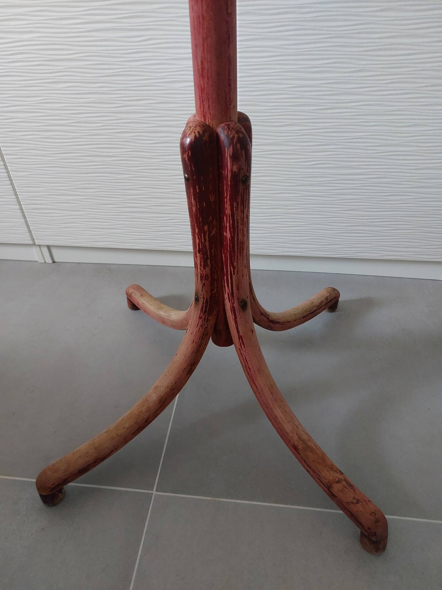 Fischel coat rack