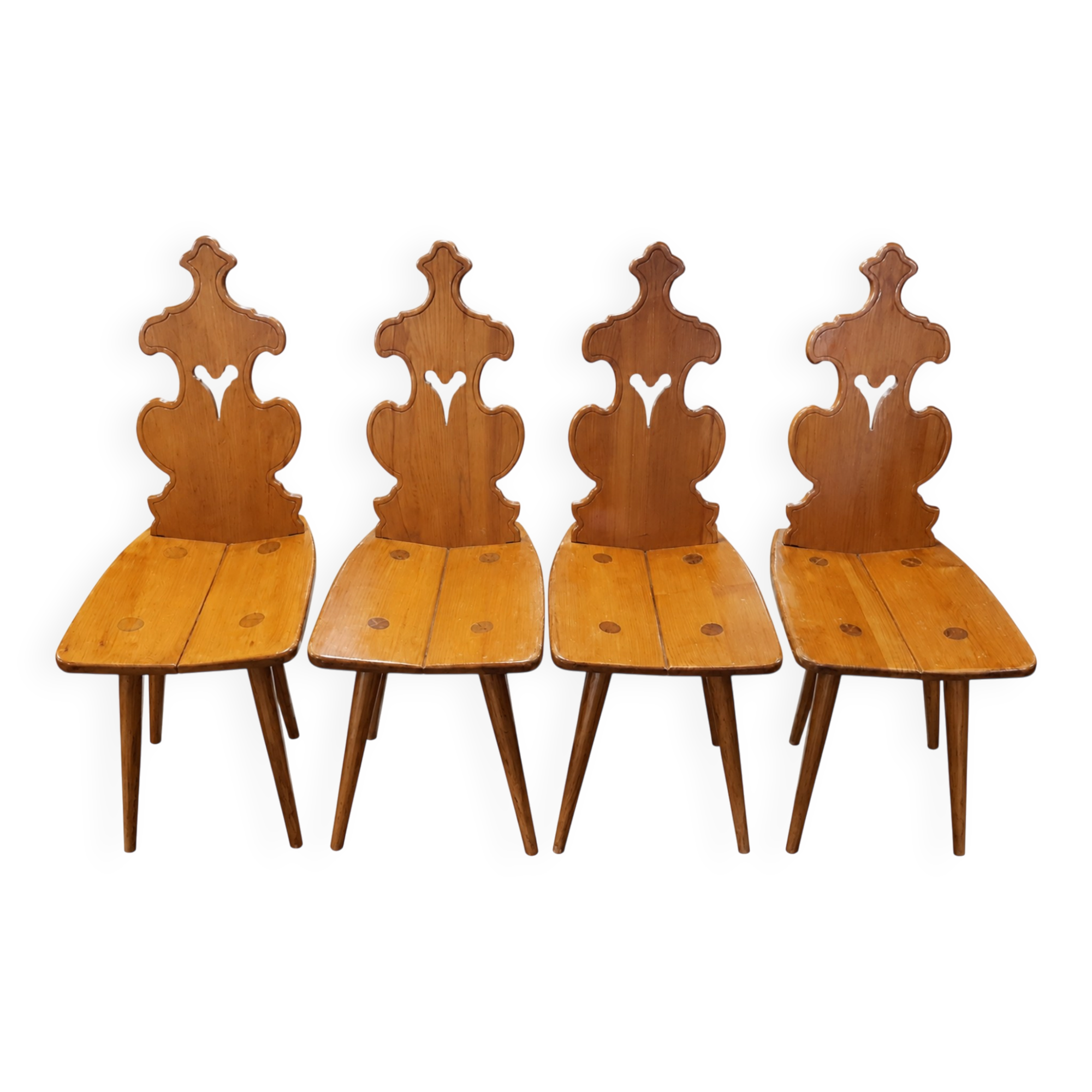 Lot de 4 chaises Tyroliennes.