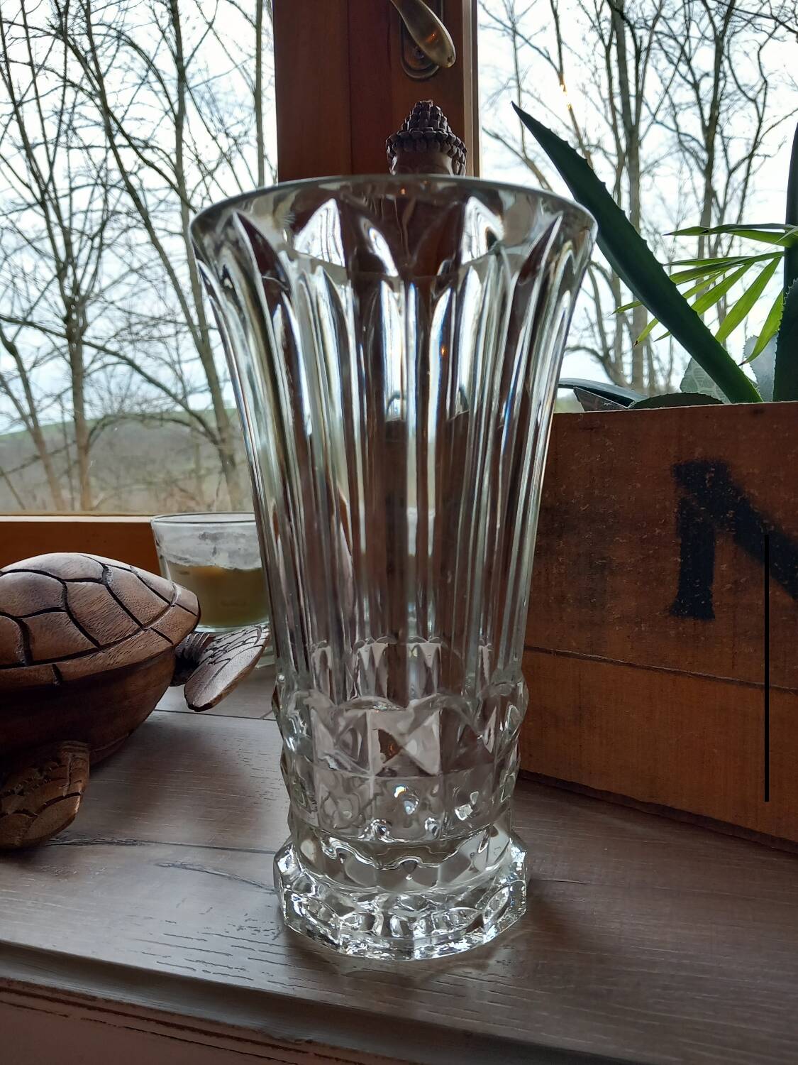 Clear cut glass vase