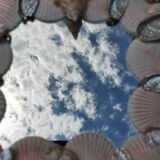 Vintage seashell mirror 31x35cm