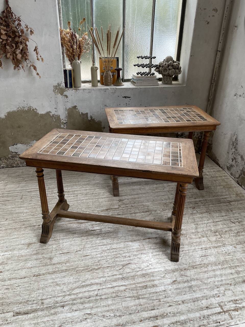 Set of two bistro tables in walnut and tiling from 1890.