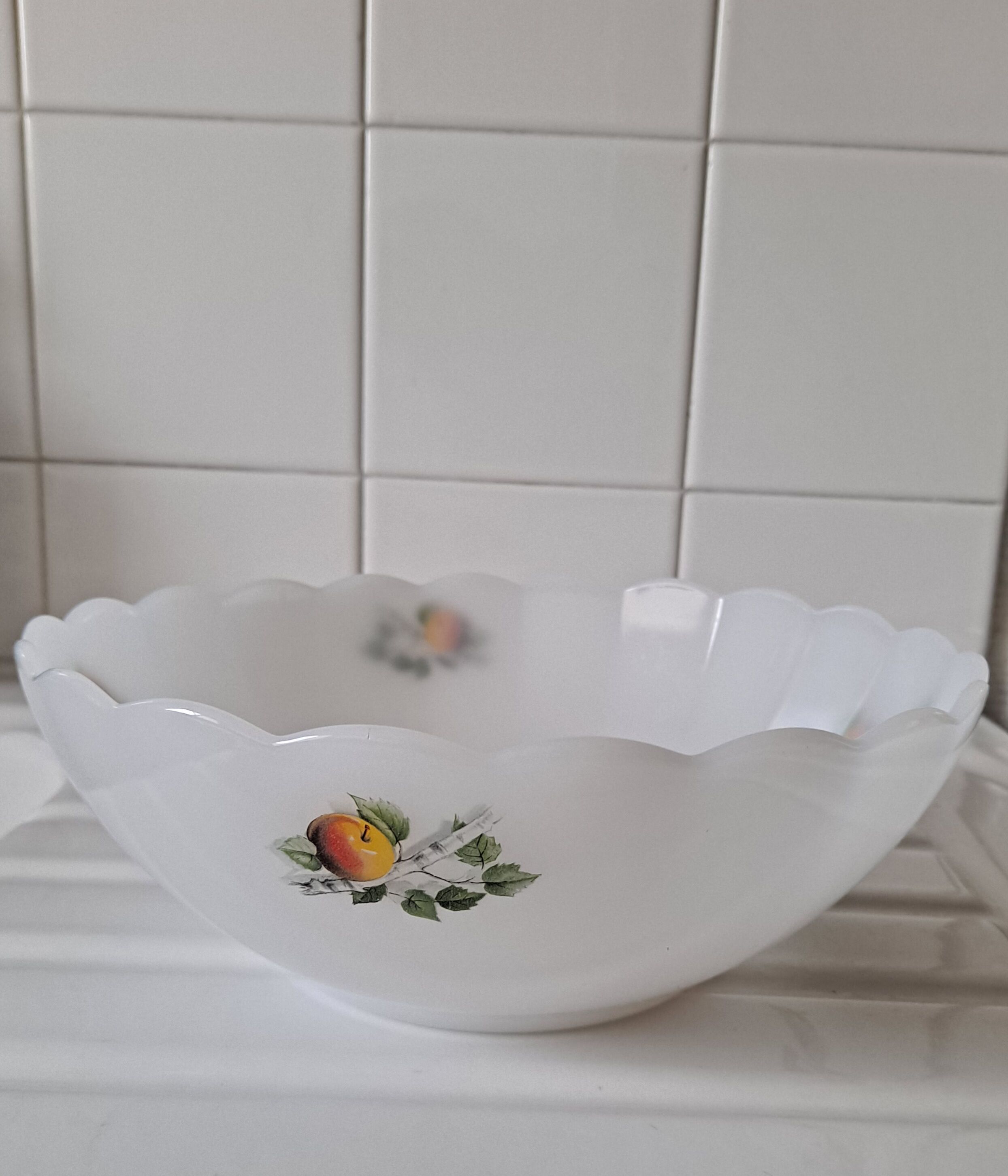 Salad bowl Arcopal decoration fruits