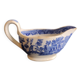 John Meir & Son sauceboat, c. 1870, ‘Willow Pattern’