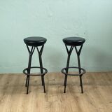 2 tabourets pivotant design Yamakado en cuir noir