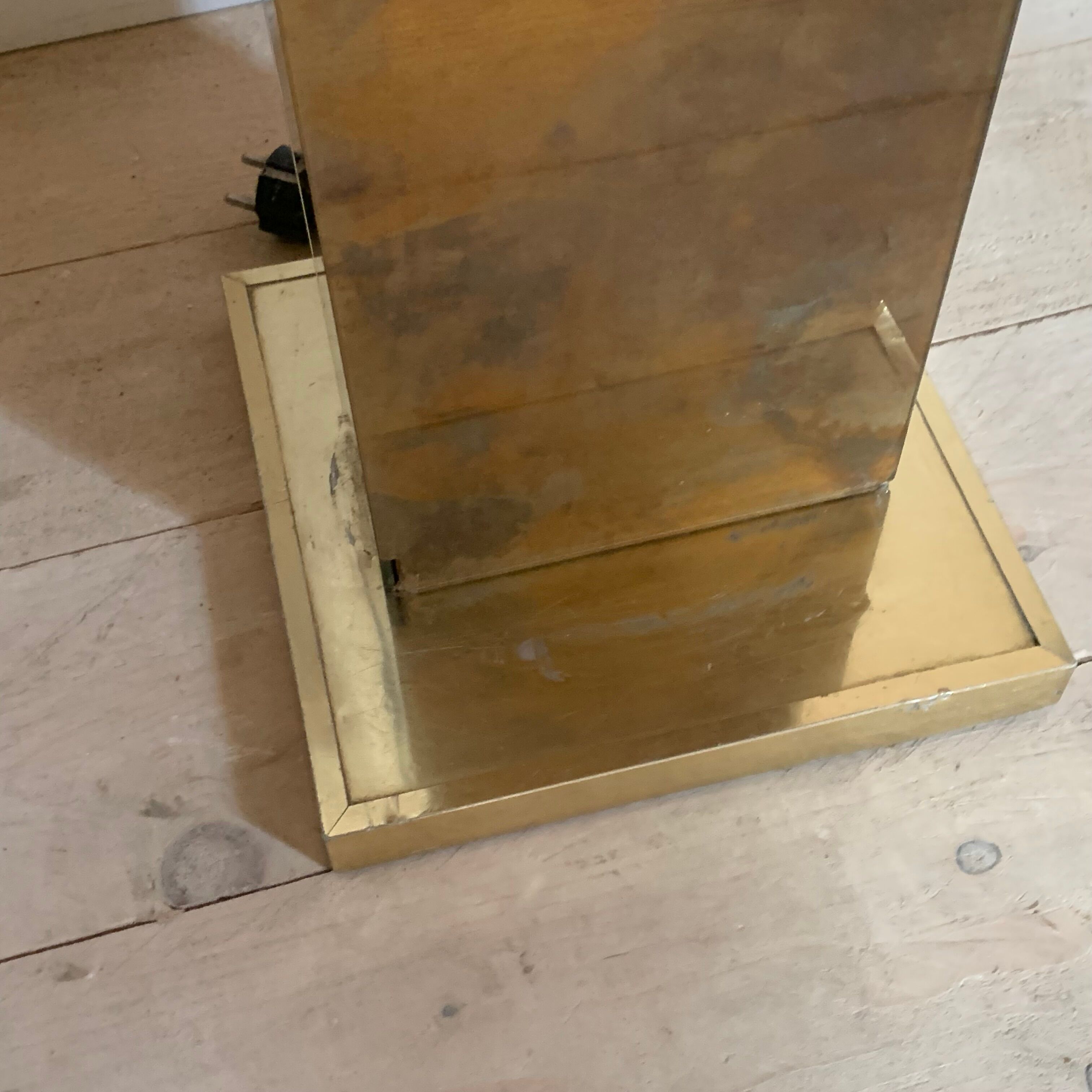 Totem column floor lamp in glass and vintage brass