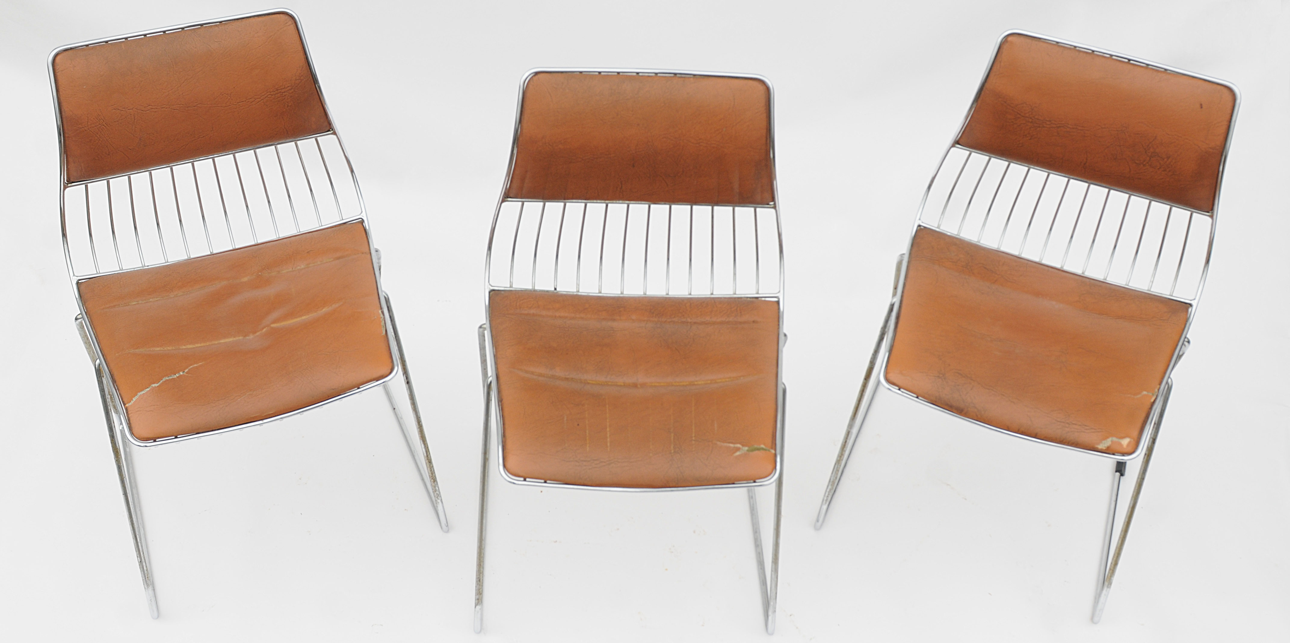 Suite of 3 chrome metal chairs
