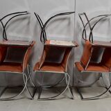 Suite de 6 chaises en métal chromé et feutrine brique 1970