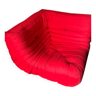 Togo / chauffeuse d’angle rouge Ligne Roset