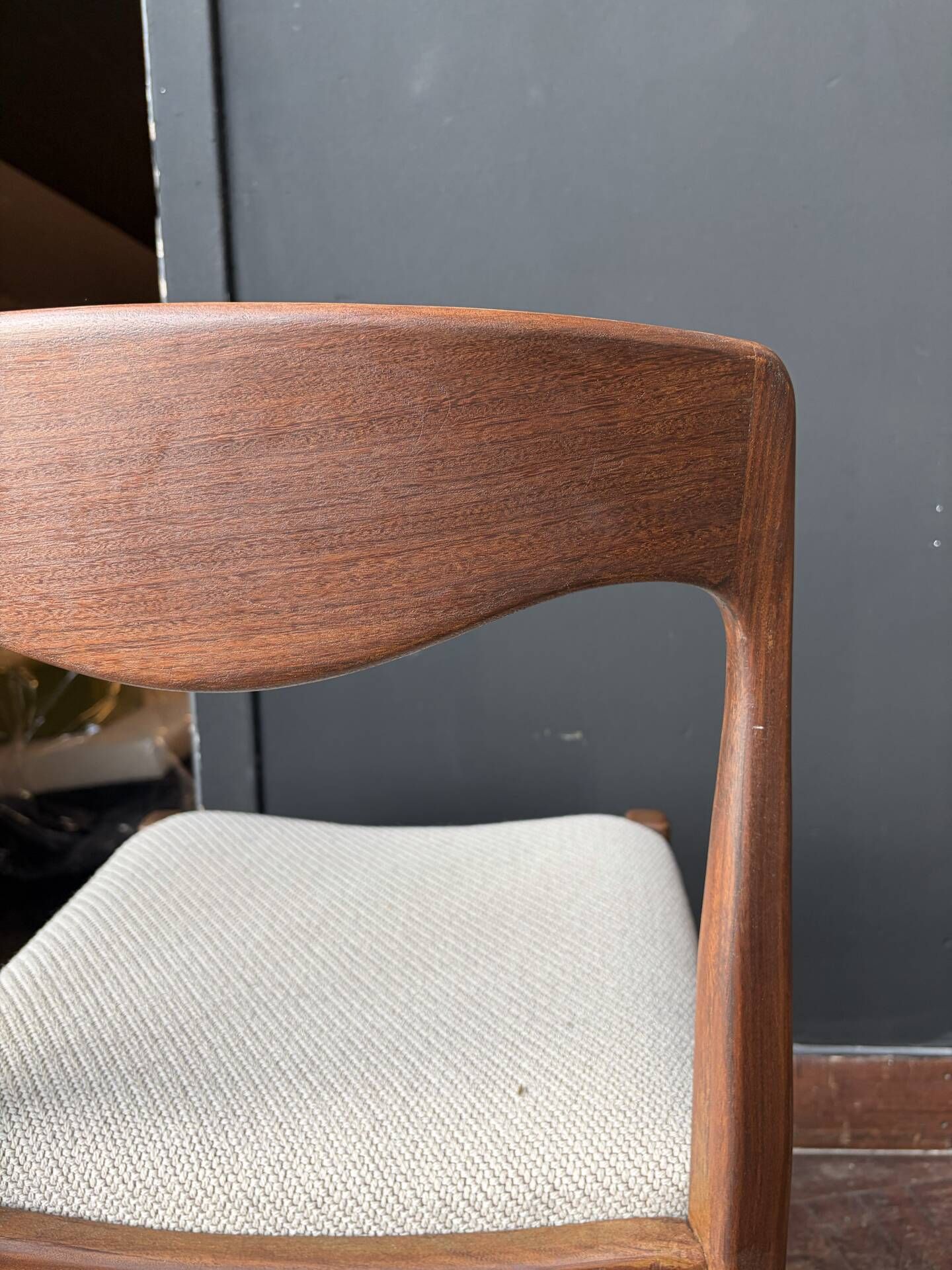 Danish Dining chair Attributed to Niels Moller