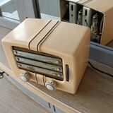 Vintage lamp radio