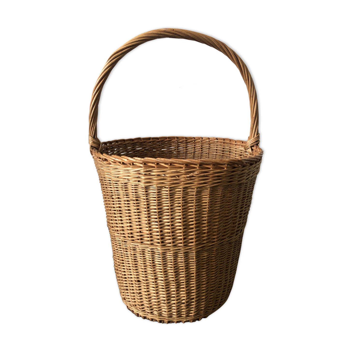 Wicker basket