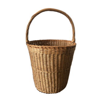 Wicker basket