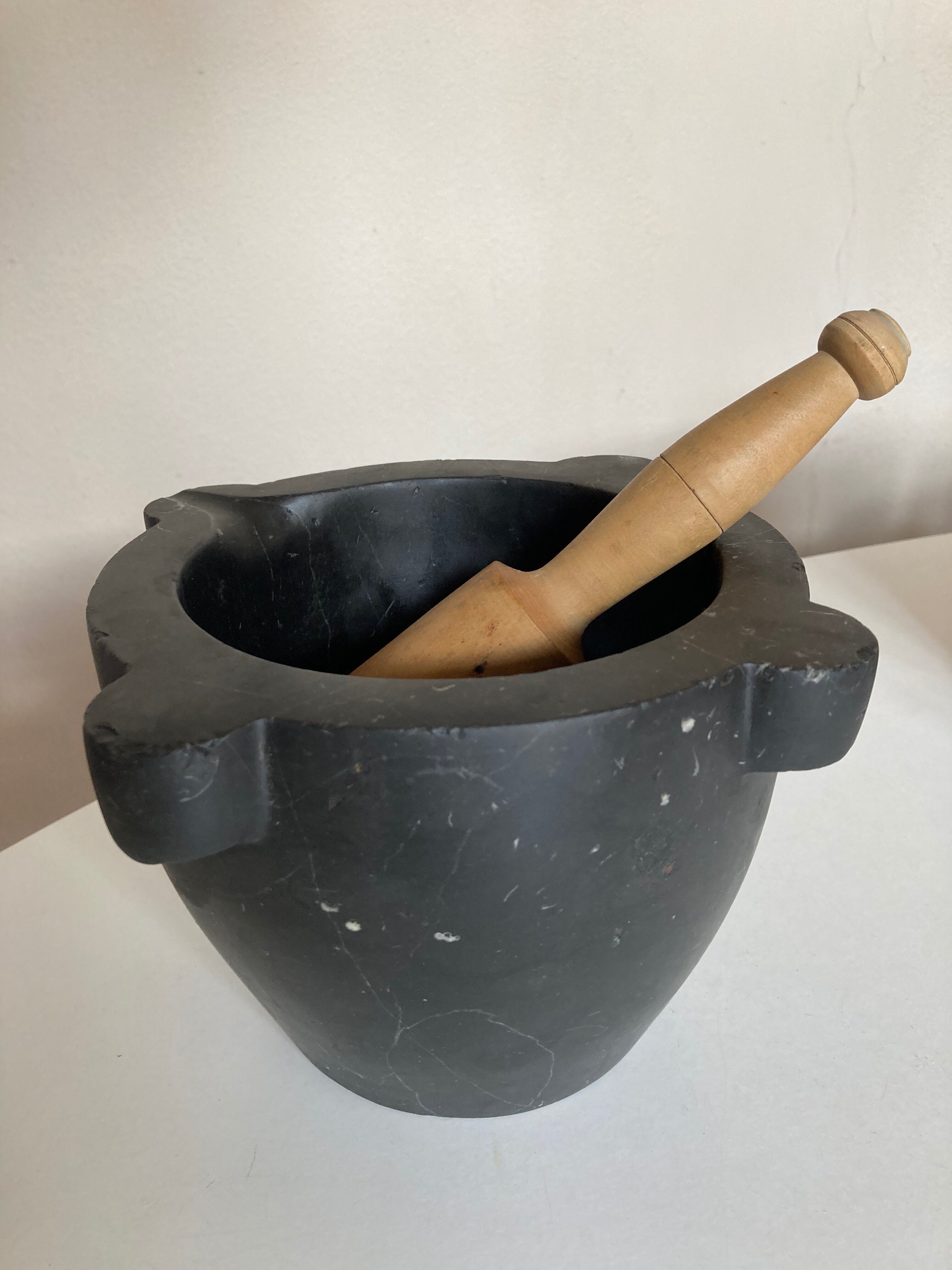 Marble mortar and 19th boxwood pestle