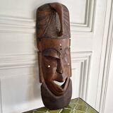 Masque africain en bois