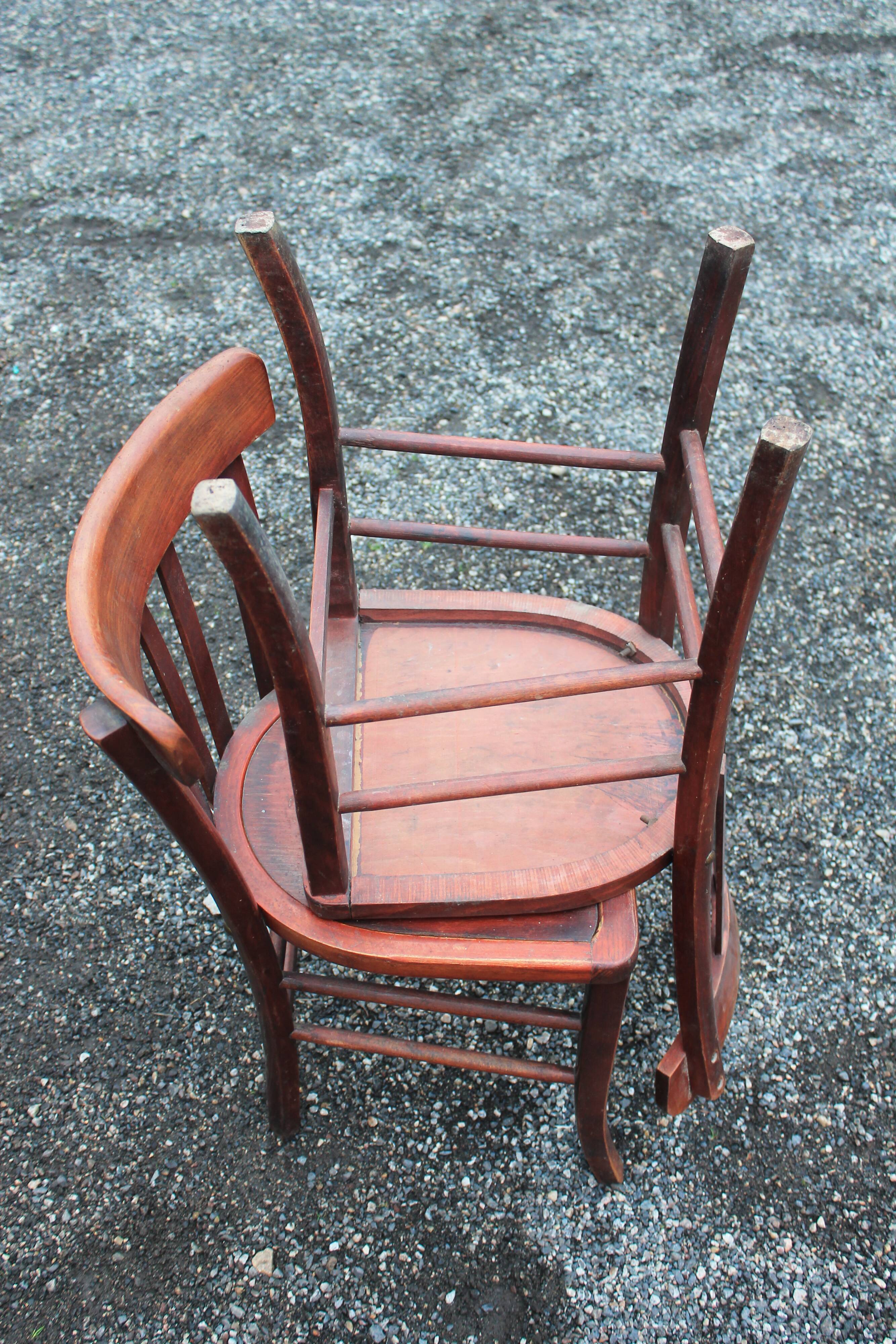 Lot of 8 bistro chairs