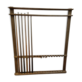 Wooden billiard tail holder