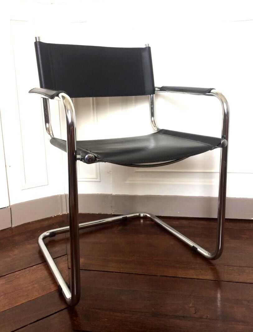 Fauteuil tubulaire de type cantilever