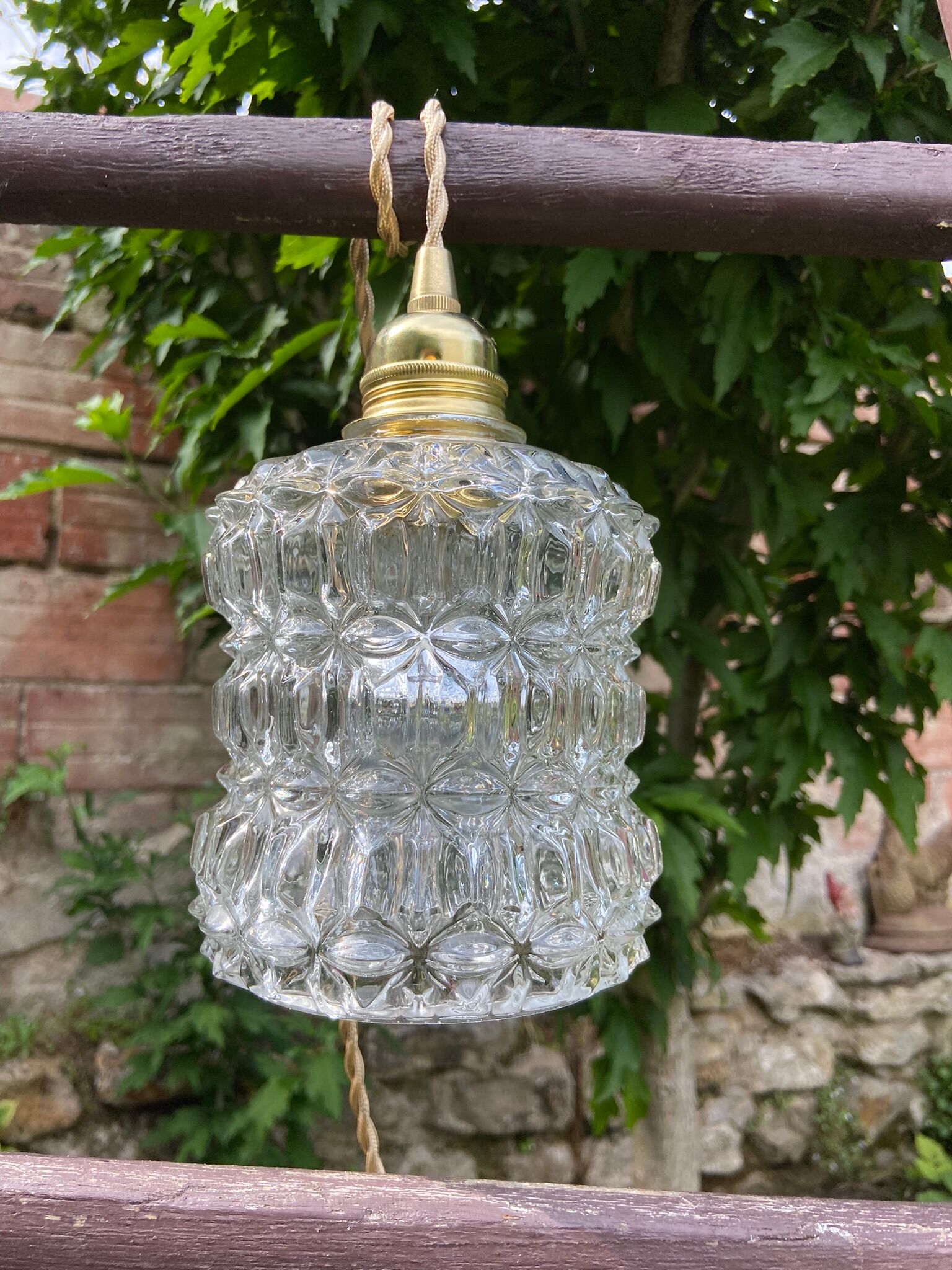 Vintage origami globe player 1970