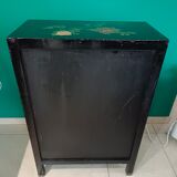 Chinese sideboard lacquered and hand painted