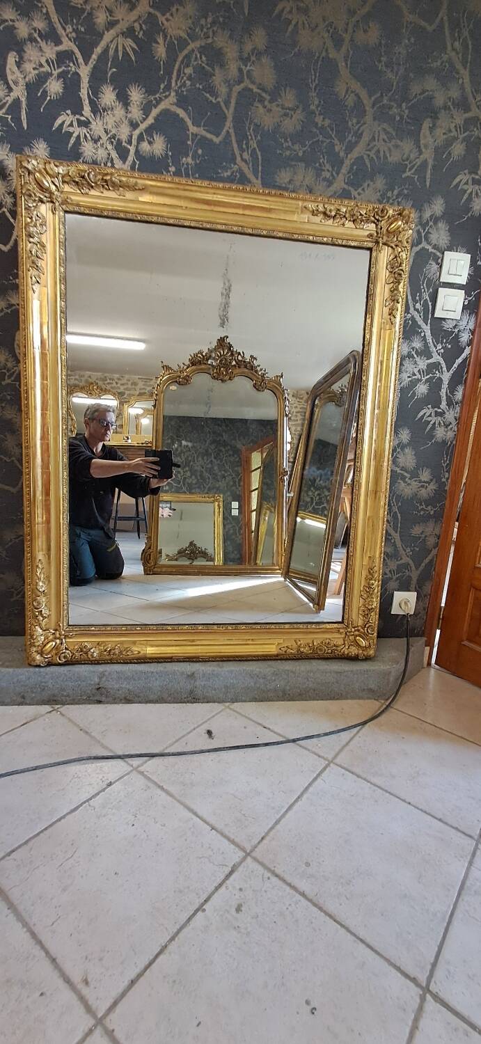 Restoration period mirror 131x103