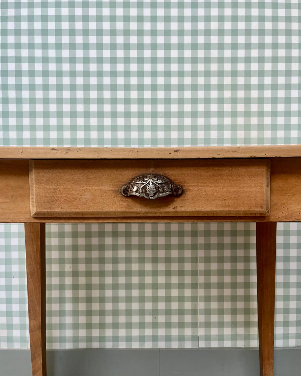 Desk / Side table (refurbished)