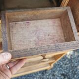 Ancien meuble de mercerie / étagère