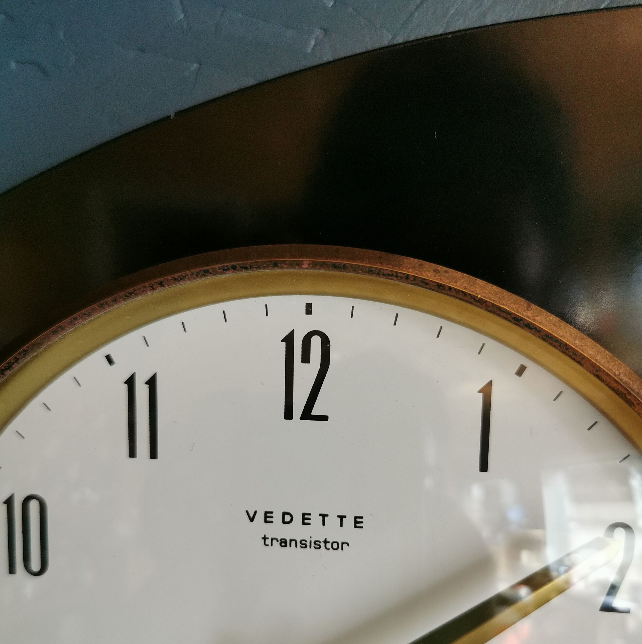 Vintage formica clock silent asymmetrical wall pendulum "Vedette noir"