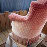 Retro toad armchair in pink velvet