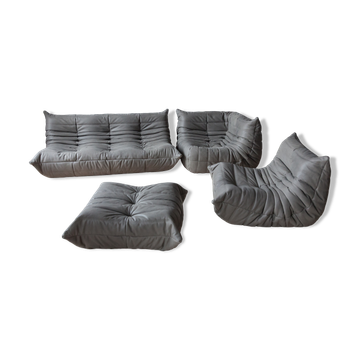 Togo sofa set model designed by Michel Ducaroy 1973