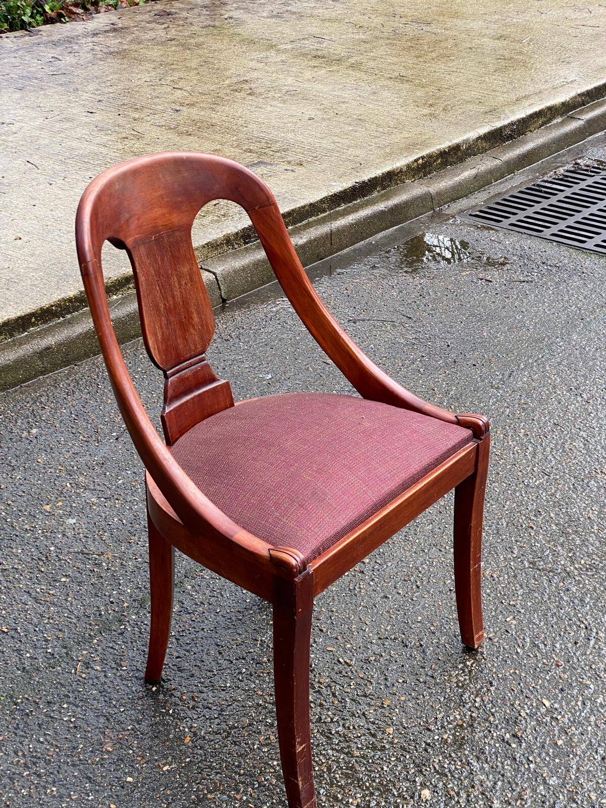 Gondola office chair in solid wood and burgundy fabric 1950