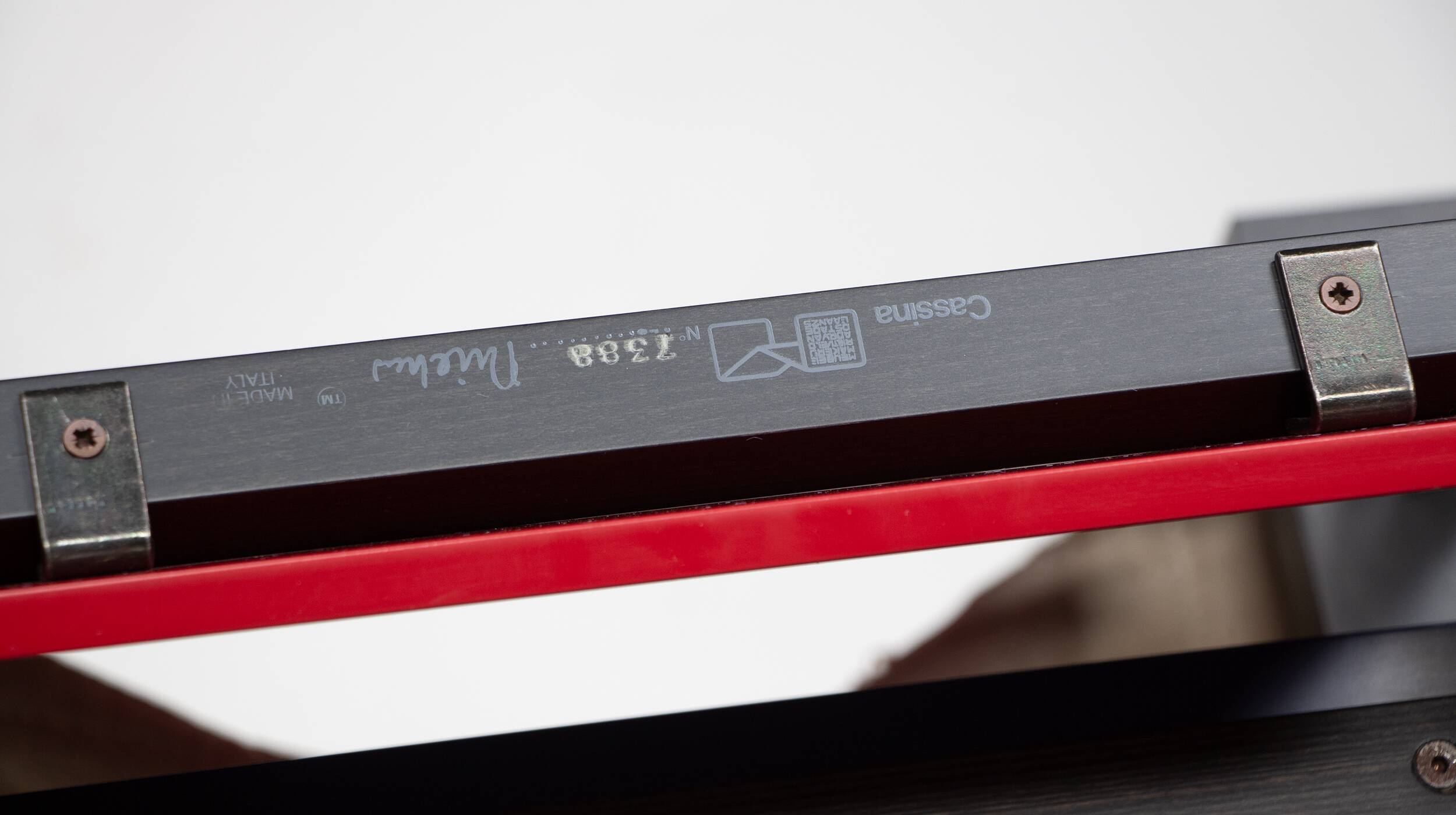 Red and blue chair Gerrit Rietveld by Cassina