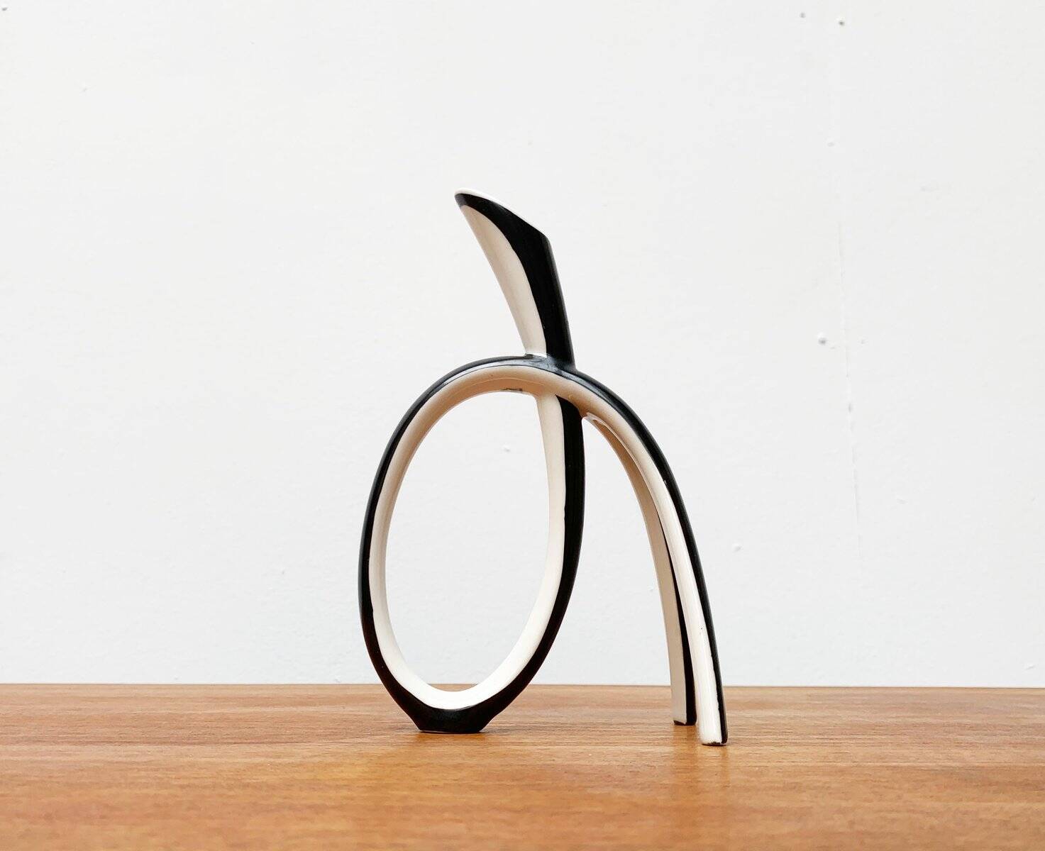 Sculptural porcelain vase from mid-century Germany by Lindner.