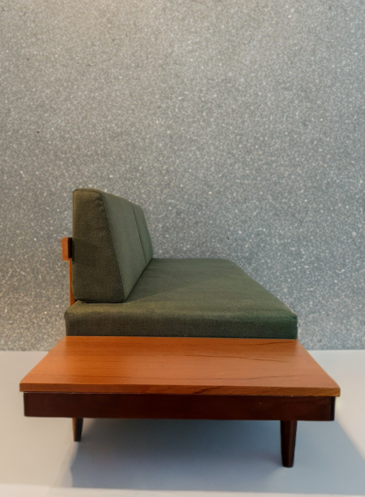 Lettvint model daybed, Vintage Scandinavian 1960s