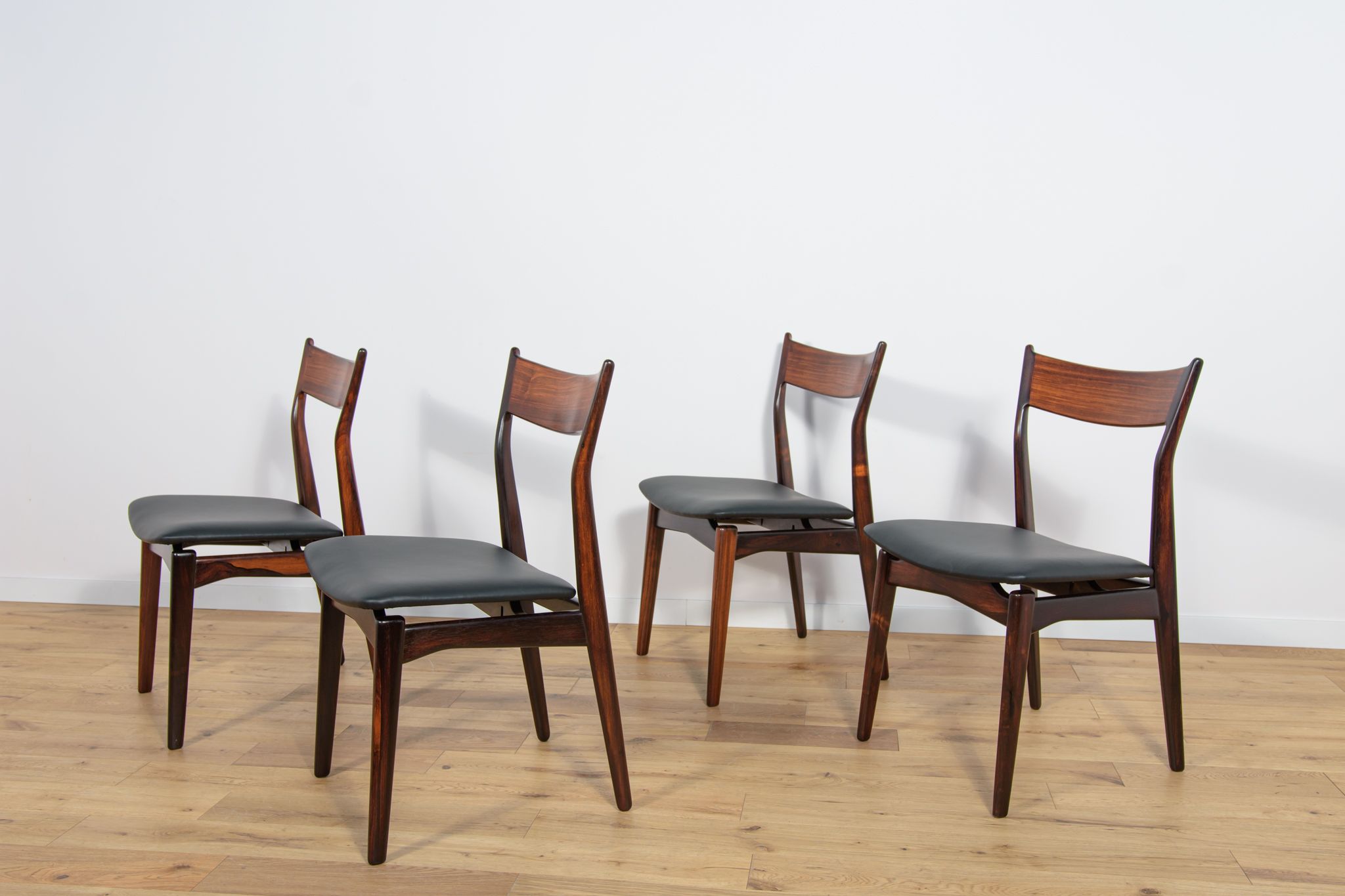 Mid Century Rosewood Dining Chairs by  H. P. Hansen for Randers Møbelfabrik, 1960s, Set of 4