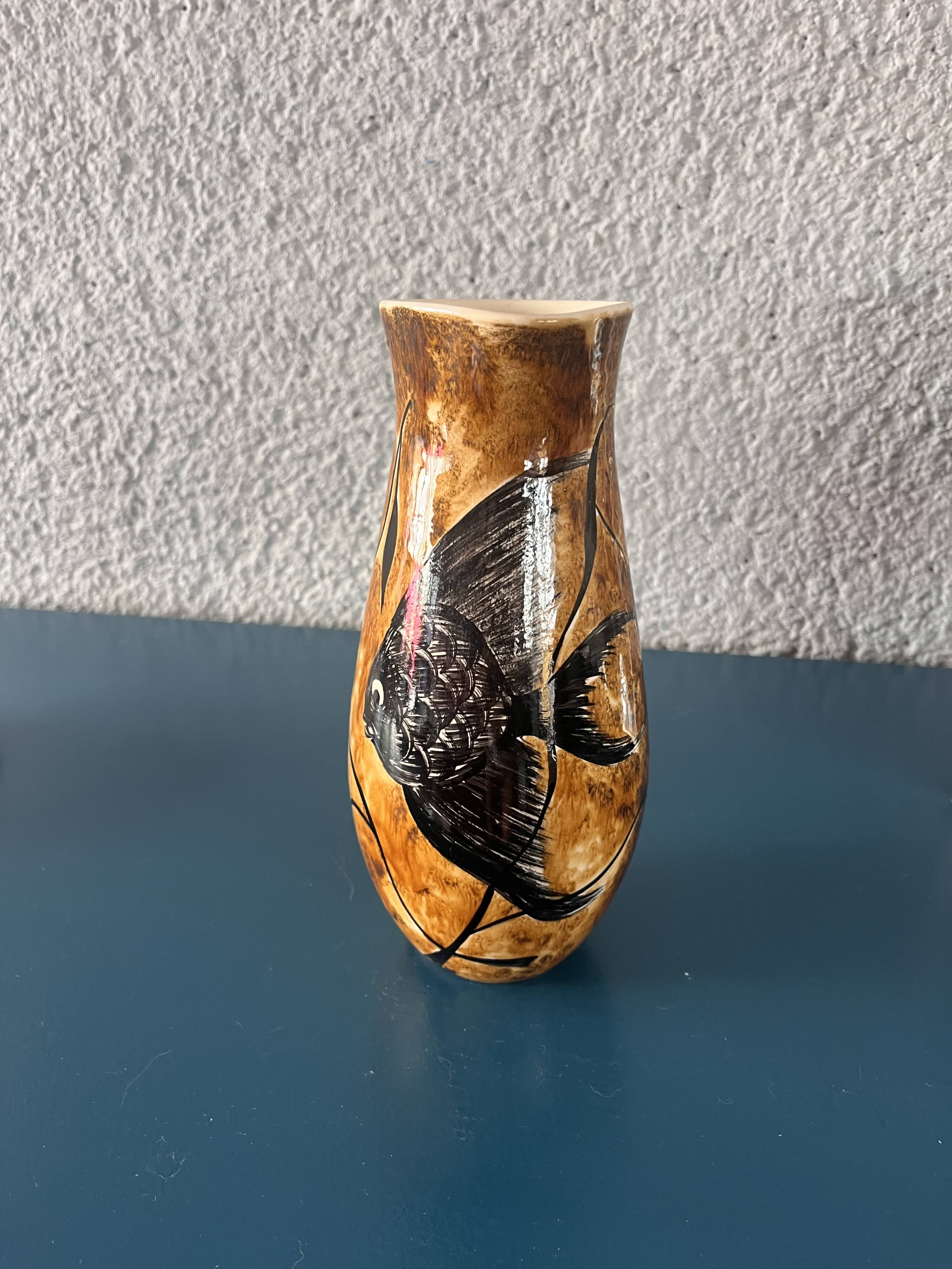 Zero defect water pitcher