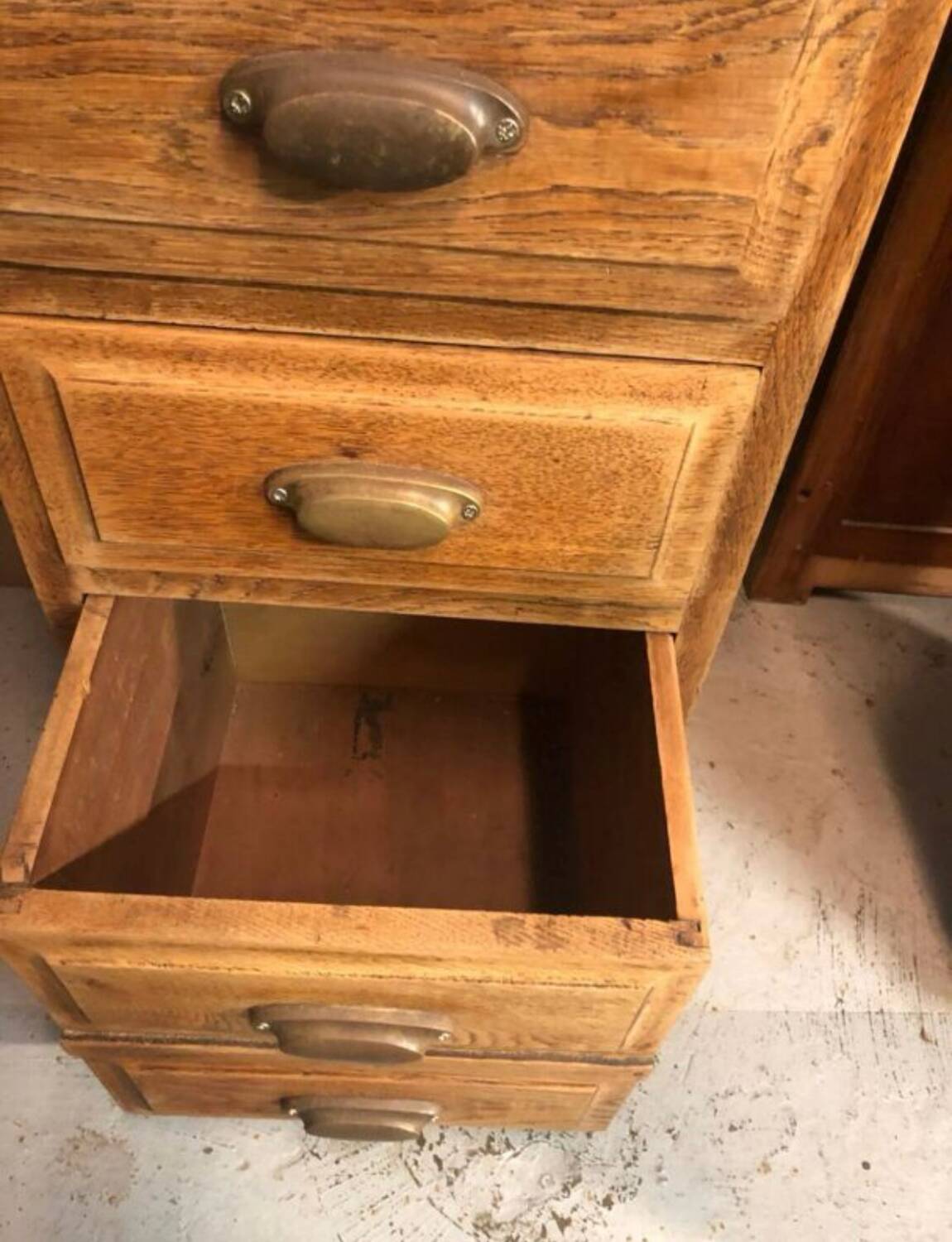 Ancienne console en chêne